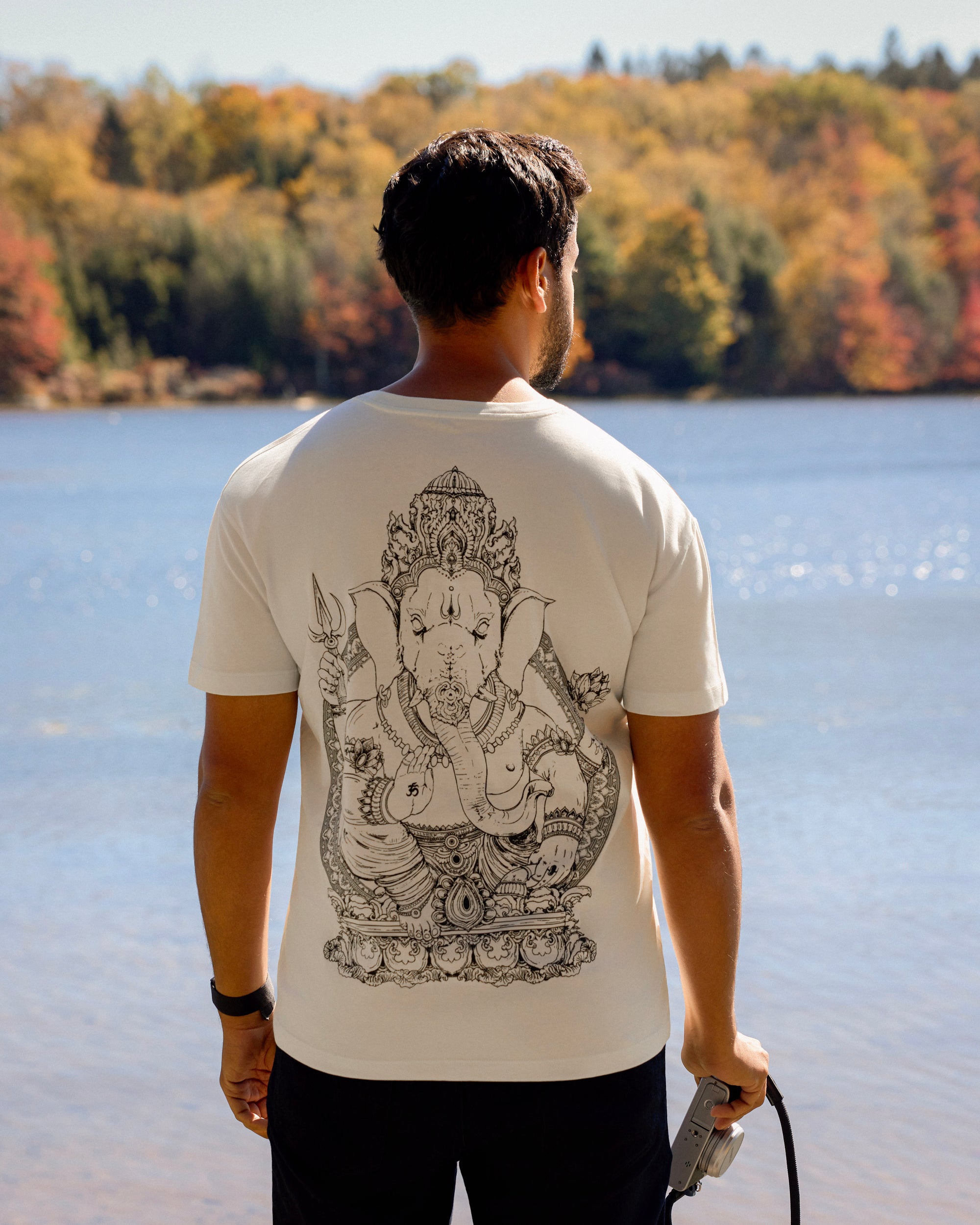 Ganesh Mystik Nāga Crew Neck - Phantom Green
