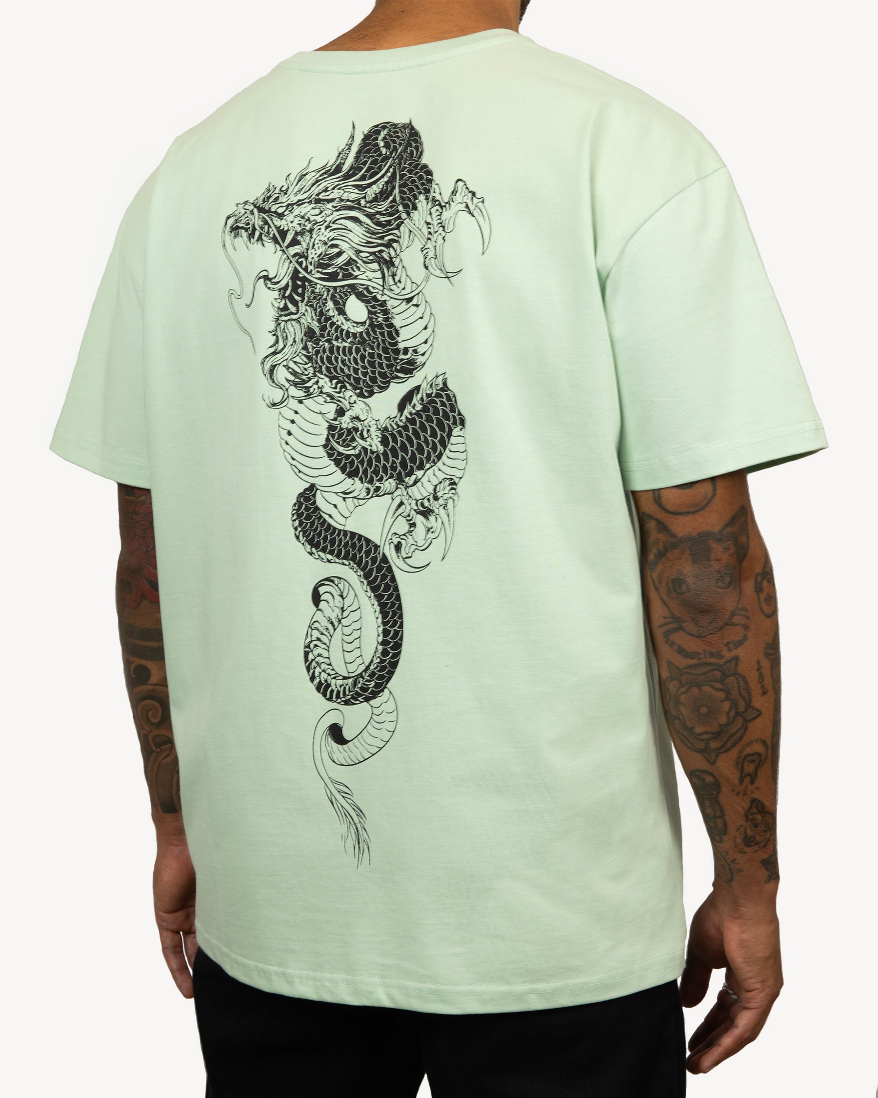 Dragon Mystik Nāga Crew Neck - Tea Green
