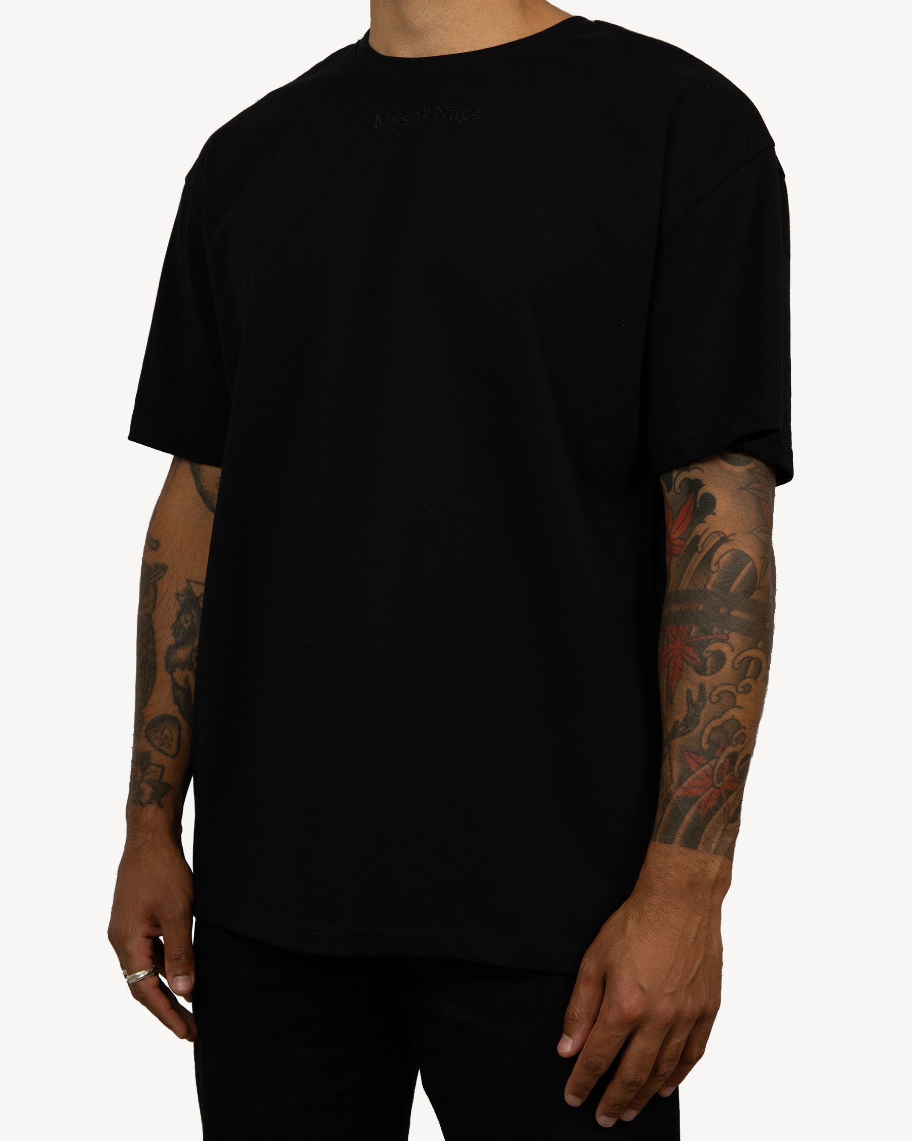 Essential Mystik Nāga Crew Neck - Vintage Black